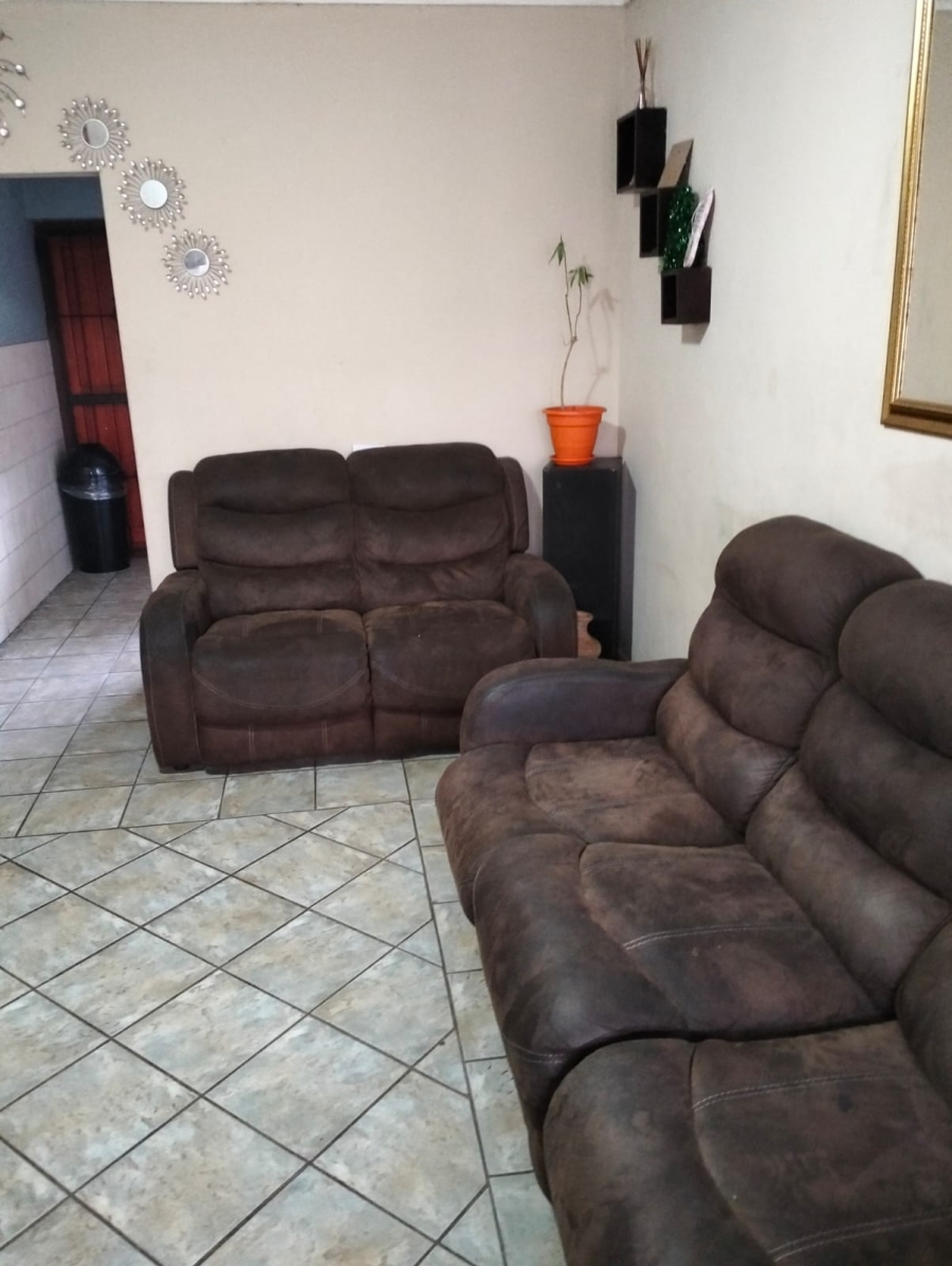 2 Bedroom Property for Sale in Drostdy Park Western Cape
